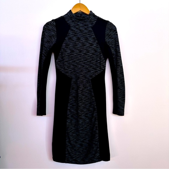 Karen Millen Dresses & Skirts - Karen Millen Long Sleeve Dress